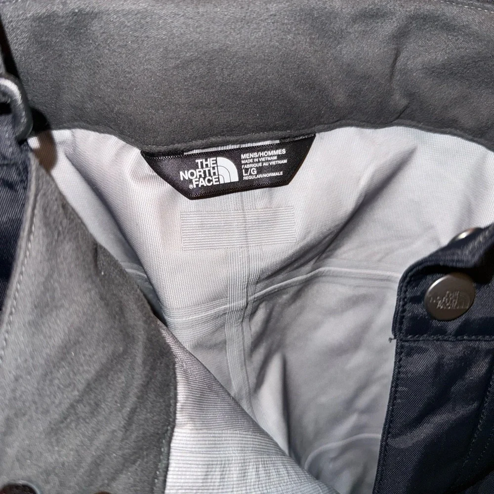 The North Face Ski Pants with Removable Suspenders - Picture 2 of 12